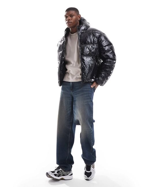 Bershka – hochglänzende pufferjacke in Black für Herren