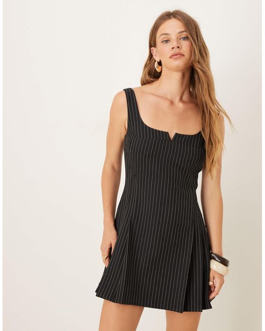ASOS Natural – elegantes minikleid