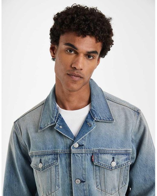 Levi's Blue Relaxed Fit Denim Trucker Jacket for men