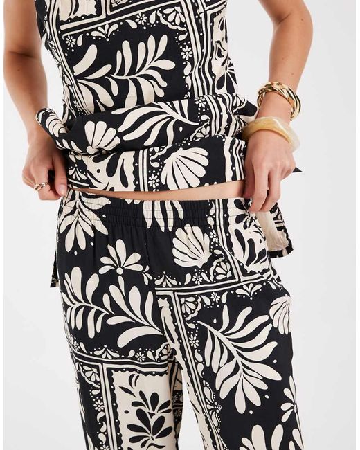 Vero Moda White Mid Rise Wide Leg Trouser Co-ord