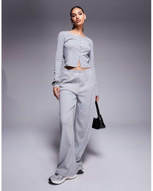 Top Con Botones De Canalé De Weekend Collective (Parte De Un Conjunto) ASOS de color Gray