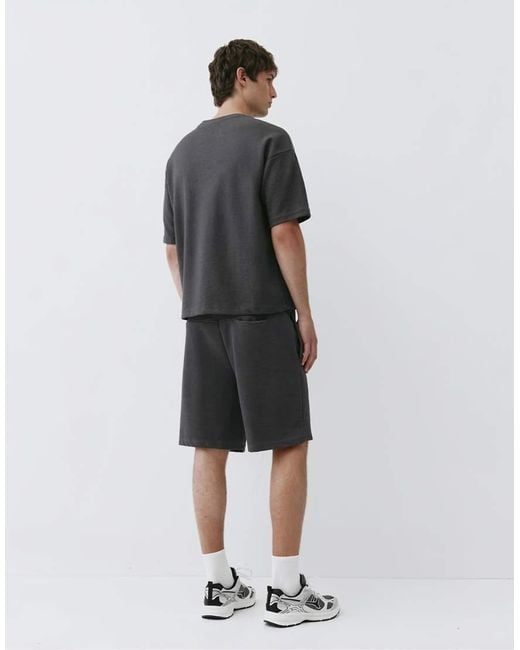 Pull&Bear Gray Textured Relaxed Fit T-Shirt for men