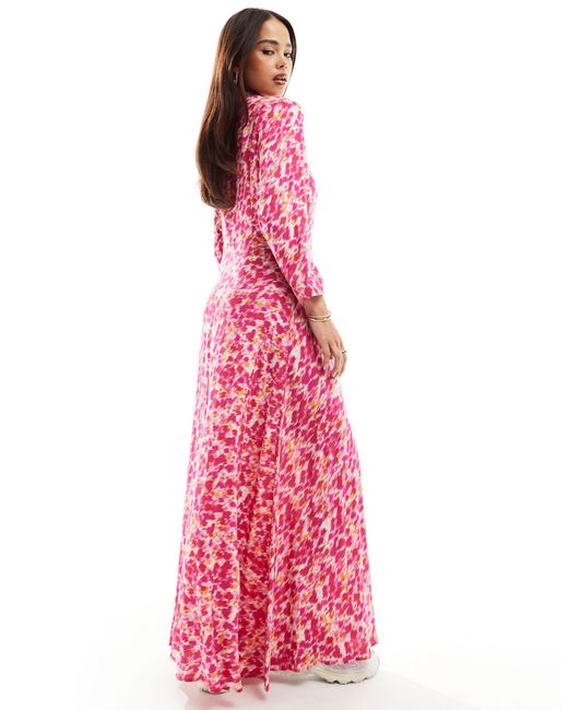 Robe chemise longue à imprimé fleuri Y.A.S en coloris Pink