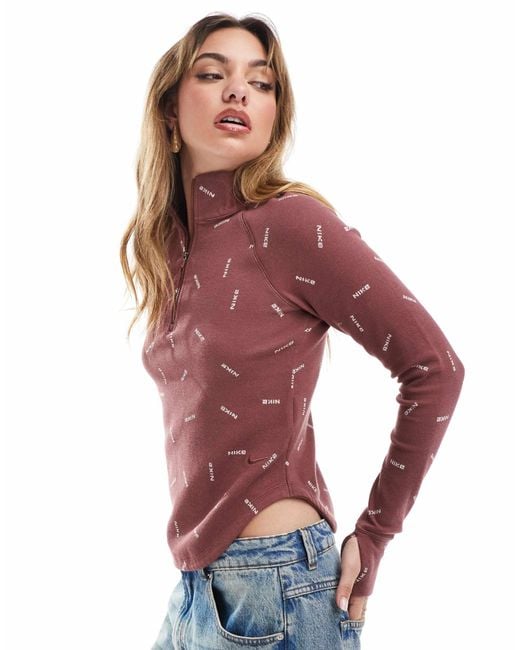 Top à manches longues et col zippé avec logo virgule - bordeaux Nike en coloris Red
