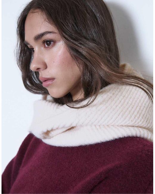 Stradivarius White Basic Knit Balaclava