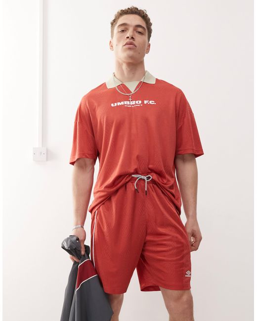 Maillot Umbro pour homme en coloris Red