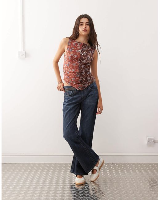 Reclaimed (vintage) Red – tanktop mit geteiltem design, u-boot-ausschnitt und bindedetail