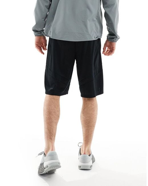 Nike Basketball Black Icon 11in Swoosh Logo Shorts for men