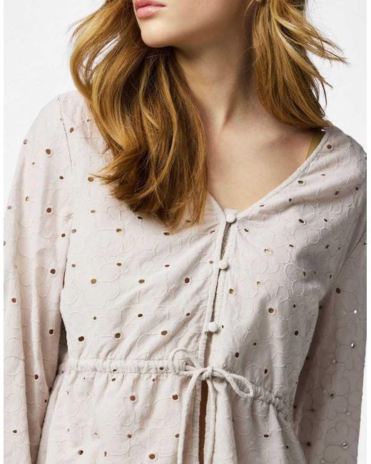 Blusa Lining di Pieces in White