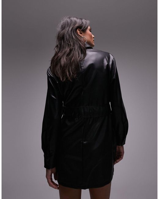 Robe chemise courte à ceinture en imitation cuir douce au toucher TOPSHOP en coloris Black