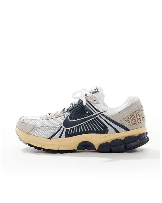 Zapatillas De Deporte Blancas Y Azul Marino Zoom Vomero 5 De Nike de hombre de color Metallic