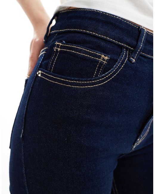 Jeans skinny a vita alta lavaggio scuro di Pimkie in Blue