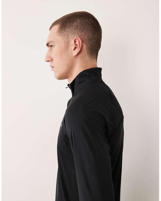 Columbia Black Stealth Spring Half Zip Top for men