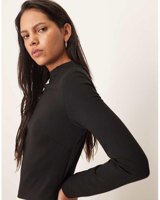 Vestito Lungo Sagomato Con Gonna A Pieghe E Tessuto A Contrasto di ARRANGE in Natural