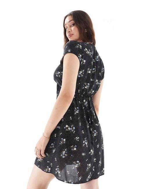 New Look Black Lace Trim Floral Mini Tea Dress