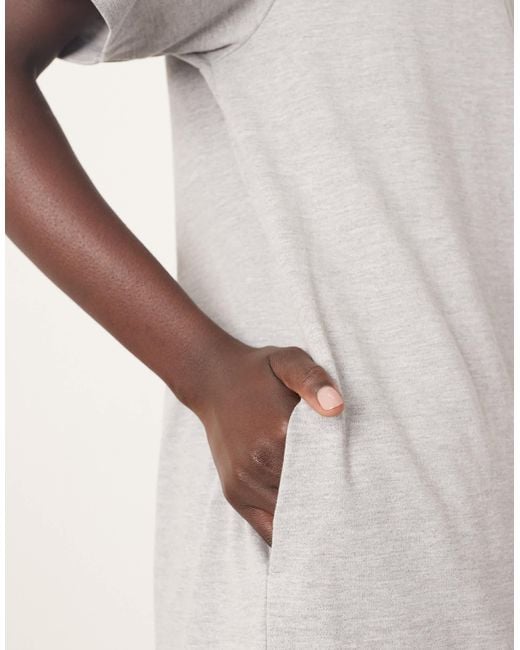 ARRANGE Natural – midi-t-shirt-kleid aus hochwertigem, schwerem material