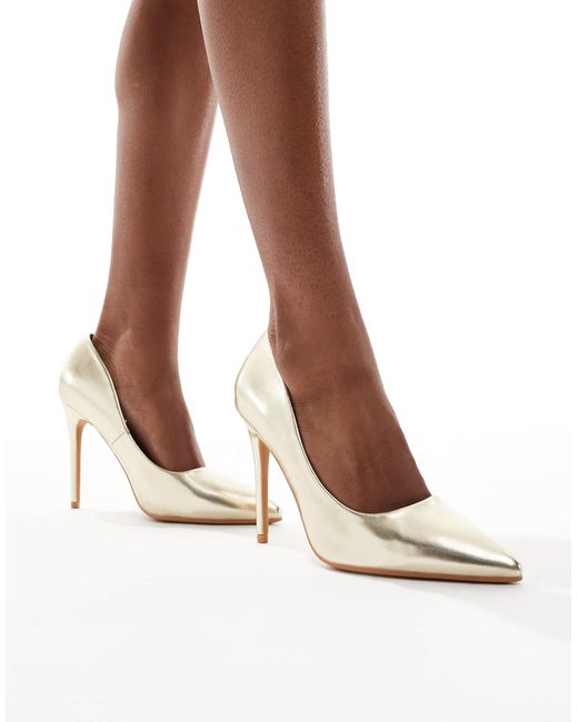 SEQWL Wide Fit White Hamilton Pumps