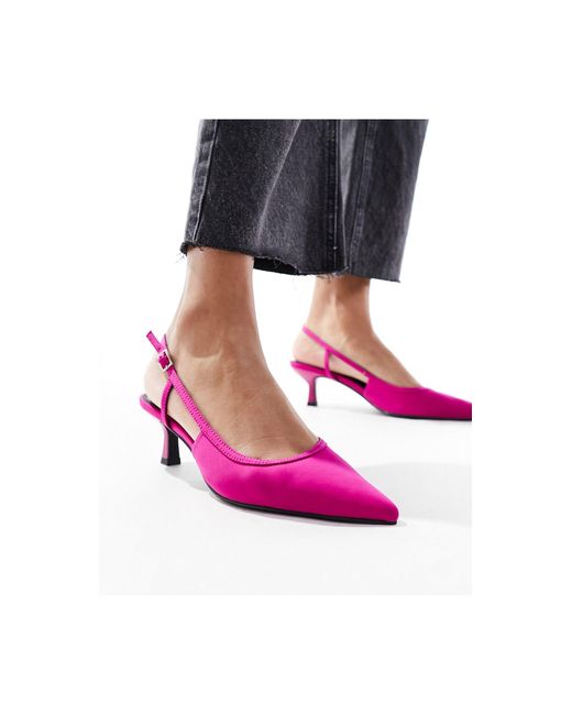 Zapatos rosa con tira talonera y tacón bajo strut ASOS de color Black