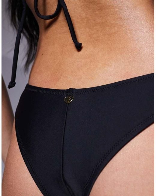Slip Bikini Sgambati Neri di Candypants in Black