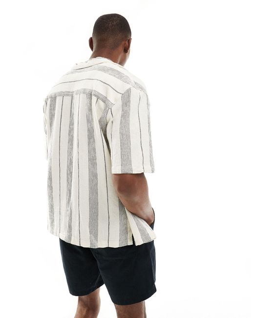 Camicia a righe verticali color écru di Pull&Bear in White da Uomo