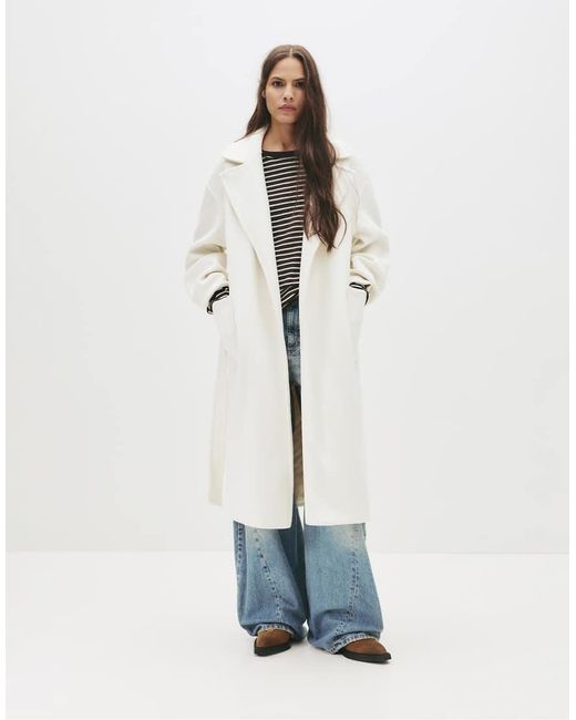 Pull&Bear Lange Jas Met Ceintuur in het White