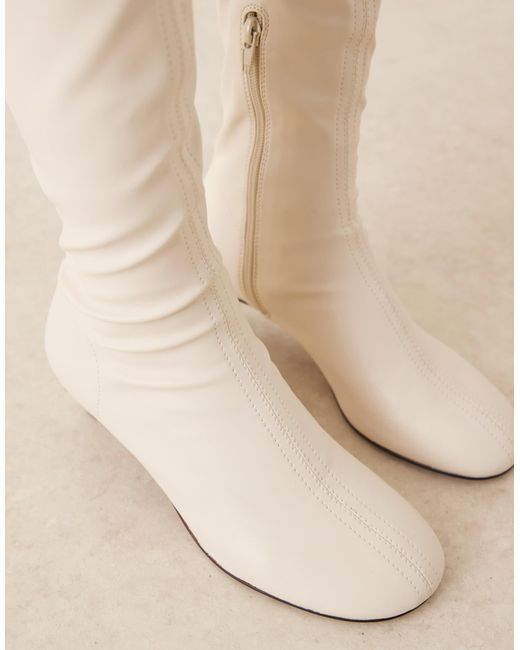 Coral - bottes souples à bout rond - babeurre ASOS en coloris Natural