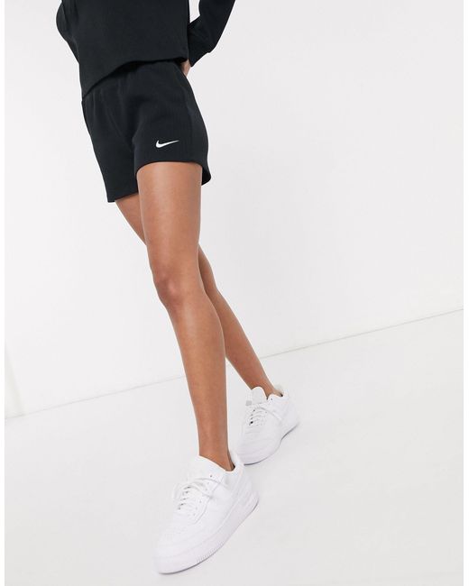 Booty - Short côtelé Nike en coloris Black