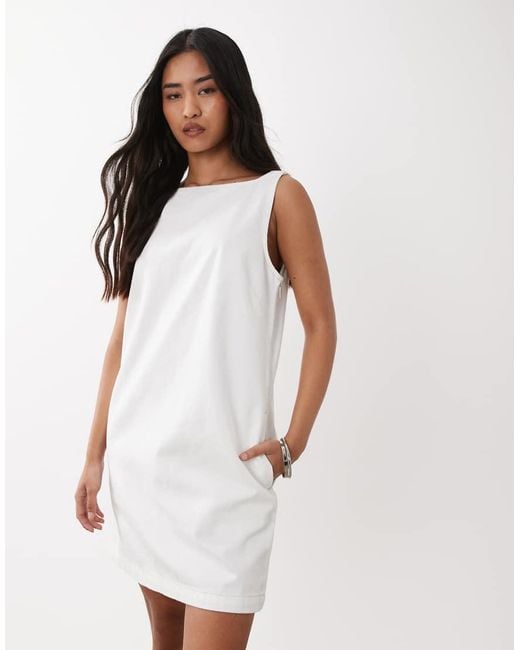 Calvin Klein White V-Neck Denim Shift Mini Dress