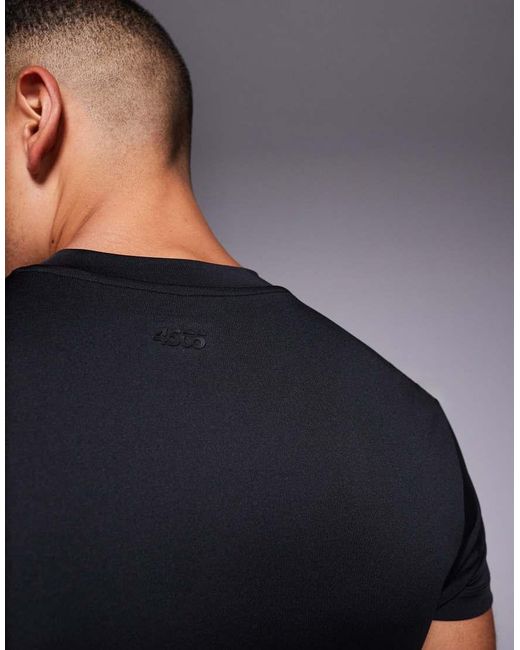 4505 Black Icon Muscle Fit Training T-shirt for men