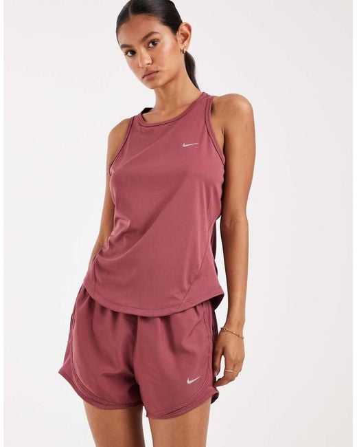 Nike Red Tempo Dri-Fit Mid Rise 3 Inch Short