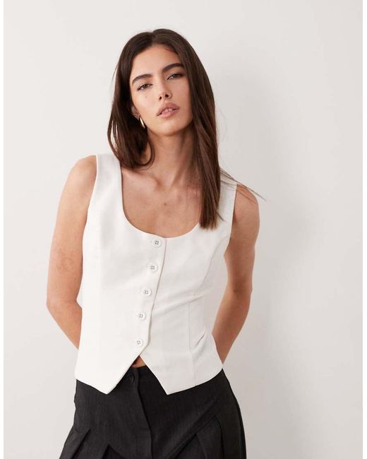 Abercrombie & Fitch White Round Neck Tailored Vest