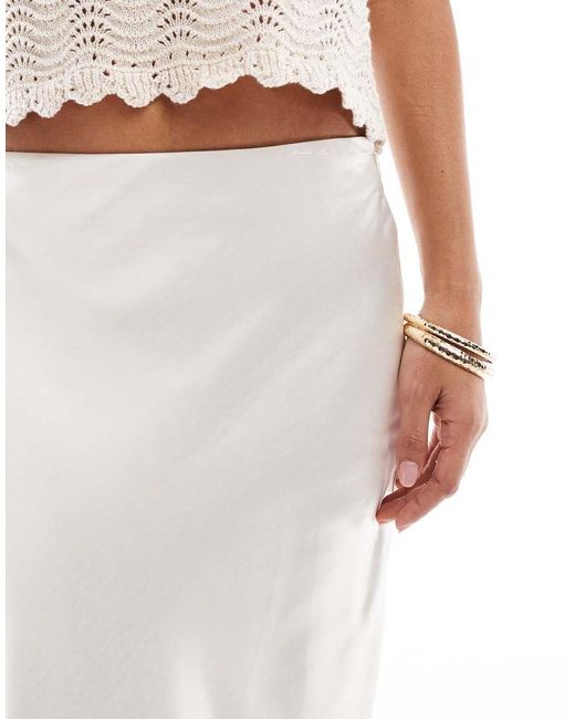 4th & Reckless White Satin Column Maxi Skirt
