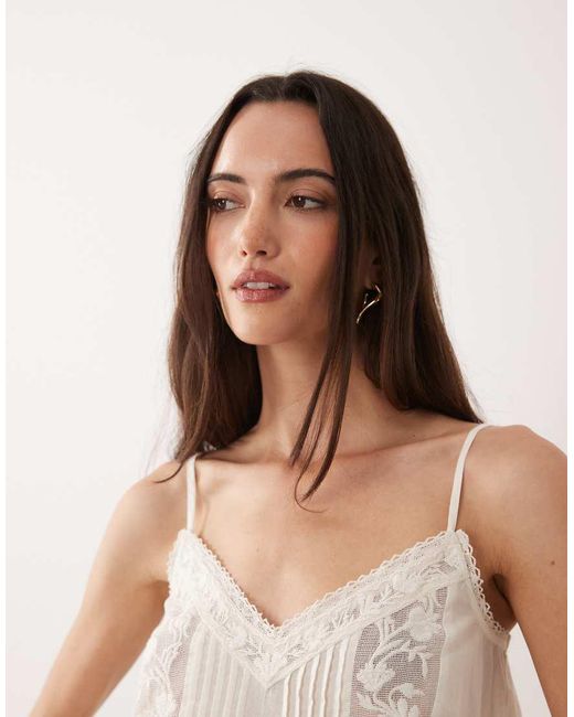 New Look Natural Lace Longline Cami
