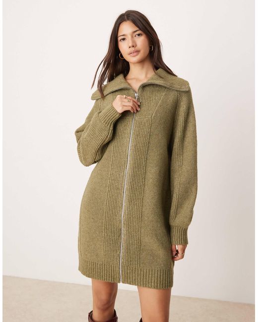 Robe courte en maille torsadée avec détail zippé - kaki Miss Selfridge en coloris Natural