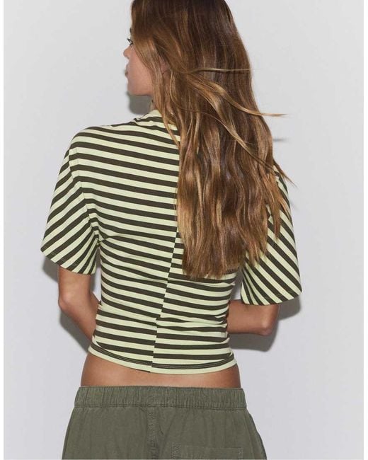 Stradivarius Green Japanese Short Sleeve T-shirt
