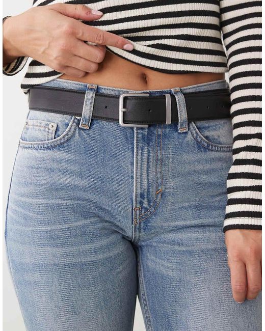 Weekday Riem Met Vierkante Zilveren Gesp in het Blue