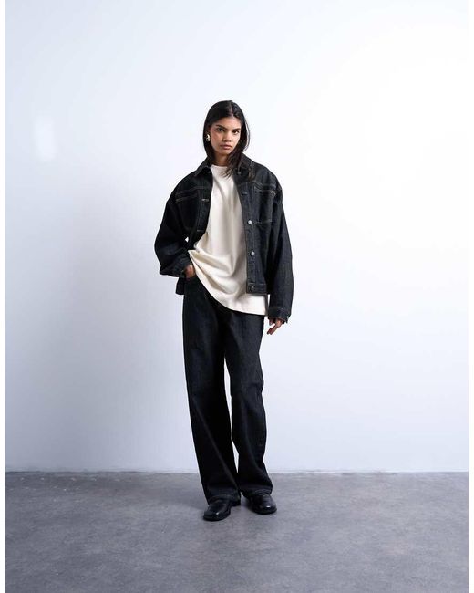 T-Shirt Oversize Color Sabbia Con Spalle Scese di TOPSHOP in White