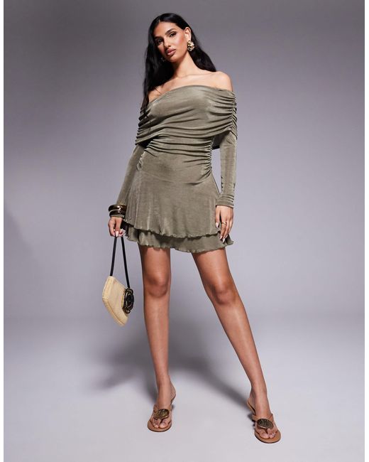 Aria Cove Gray – strukturiertes, figurbetontes minikleid