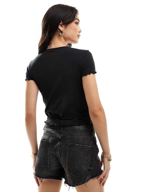 Vero Moda Black Lettuce Edge T-shirt