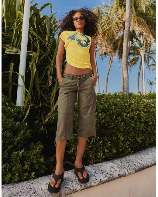 Bershka Green Capri Trousers