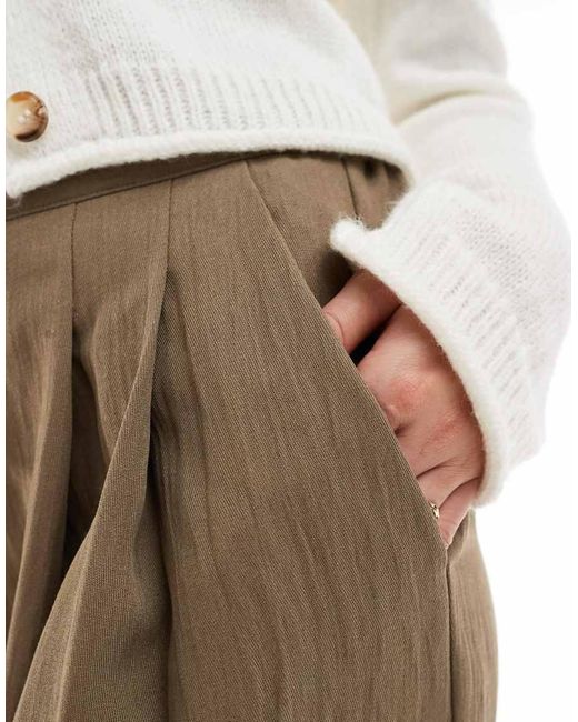 Pantaloni A Fondo Ampio Allacciati di Stradivarius in Natural