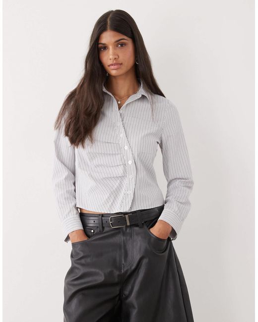 Collusion Gray – figurbetonte hemdbluse