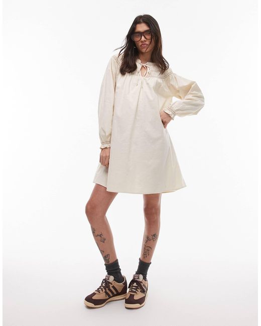 Résumé Natural Resume Boho Chuck On Smock Dress