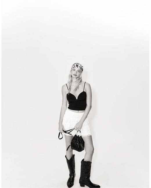 Stradivarius Top Met Bandjes En V-Hals in het White