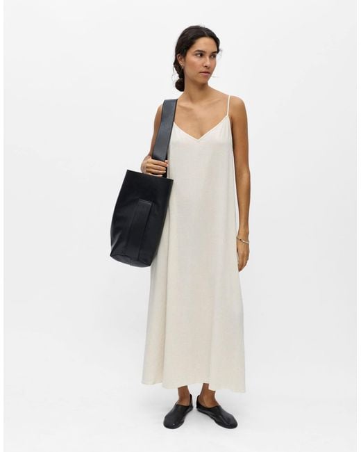 Object White – maxikleid