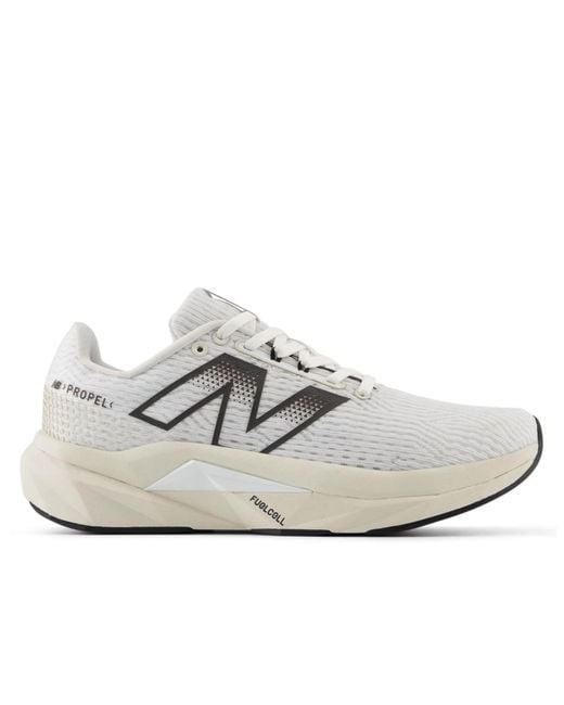 New Balance White – fuelcell propel v5 – sneaker