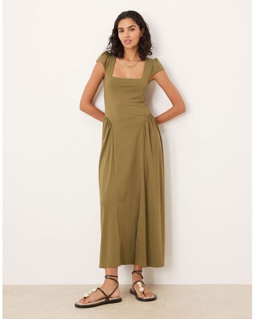 ASOS Natural – maxikleid mit eckigem ausschnitt und angeschnittenen ärmeln