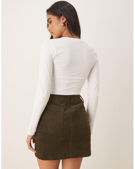 Threadbare Green – midirock aus cord