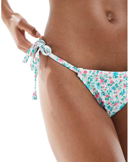New Look Bikinibroekje Met Fijne Bloemenprint in het White