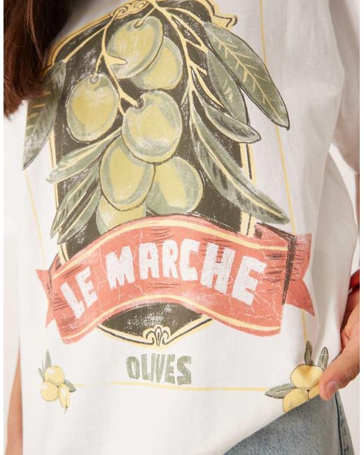 Camiseta Extragrande Con Estampado Gráfico De Olivas De -Blanco ASOS de color Natural